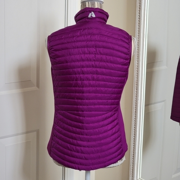 Eddie Bauer Women's Plum MicroTherm® 2.0 Down Vest Small - Picture 4 of 9